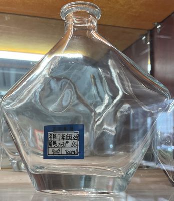 200ml 500ml 750ml 1000Ml Glass Bottles With Cork for Brandy Rum Tequila Spirit Gin Vodka Whiskey