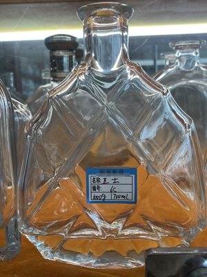 200ml 500ml 750ml 1000Ml Glass Bottles With Cork for Brandy Rum Tequila Spirit Gin Vodka Whiskey