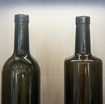 Clear Red Fruit Bordeaux Round 750ml Wine Bottles with Cork Caps Industrial Beverage