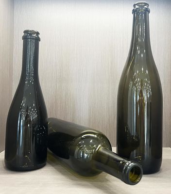 375ml 500ml 750ml Whiskey Bottle Frosted Amber Glass Wine Bottle for Your Restaurant