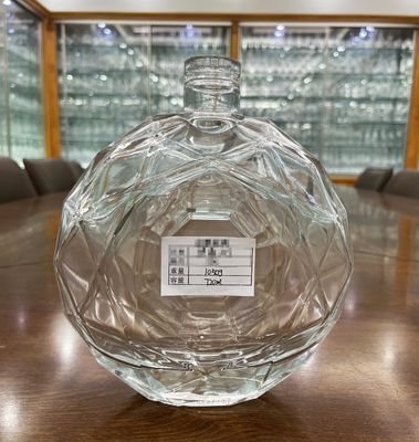 700ml Round Shape Glass Bottle for Spirit Liquor Tequila Whiskey Brandy Vodka RUM JIN