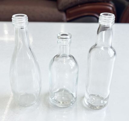 Clear Sealing Type Cork Empty 30ml 50ml 100ml Liquor Bottles for Ice Wine Clear Glass