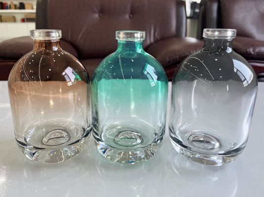 250ml 375ml 500ml Thick Bottom Glass Whiskey Bottle with Customized Clear Round Design