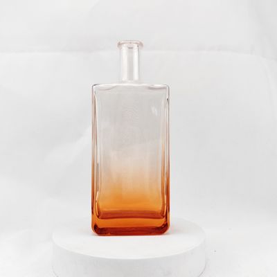 Industrial Beverage 500ml Clear Flat Square Vodka Wine Glass Bottle with Glass or Cork Lid