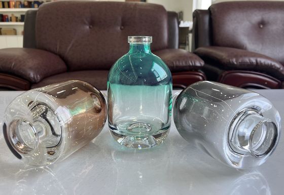 250ml 375ml 500ml Thick Bottom Glass Whiskey Bottle with Customized Clear Round Design