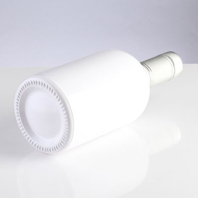 Golden Silver Cork Lids Glass Vodka Bottle for 750ml Packing 375ml 500ml Capacity