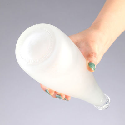 Frosted 300ml 500ml Long Neck Wine Glass Bottle for Spirits Rum OEM/ODM Supported