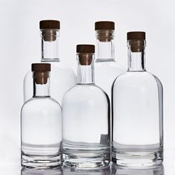 Customization Clear Glass Vodka Whiskey Gine Bottles with Lid Collar Material Provided