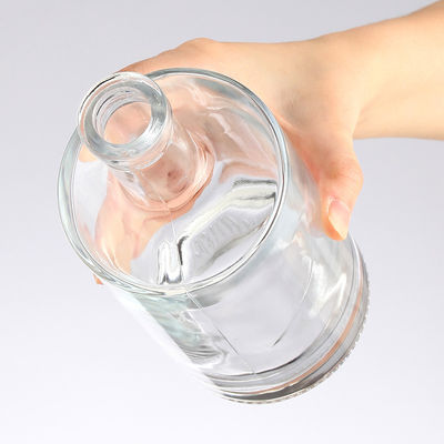 Transparent Glass Bottle 750ml Red Wine Bottle with Cork Sealing Type Made
