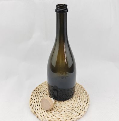 500ml 750ml Glass Liquor Beverage Burgundy Wine Bottle with Round Shape Decoration