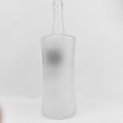 Industrial Beverage 700ml 750ml Frosted Glass Bottles for Vodka Empty Bottles