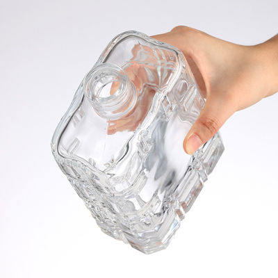 750ML Glass Bottle With Cap For Whiskey Square Shape Weight Empty Bottle