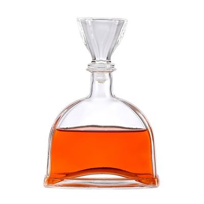 Hot Flat Glass Wine Bottle with Screw Cap Capacity 200ml/300ml/500ml/750ml/1000ml