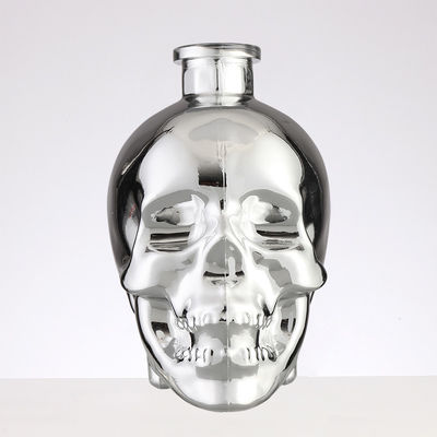 Creative Design 750ml Creative Skull Bottle Liquor Glass Unique Whiskey Bottle for Wine