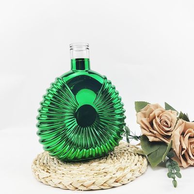 700ml Glass Electroplating Process Wine Bottle for Colorful Brandy and Green Beer