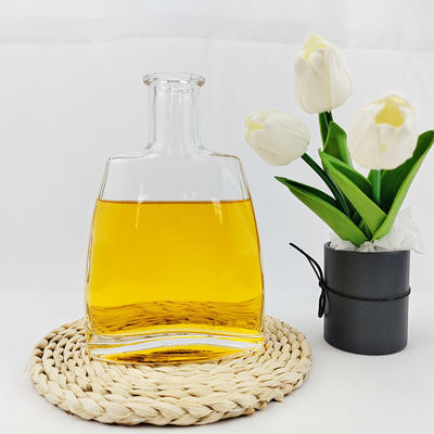 500ml Clear Flat Round Empty Whiskey Spirit Tequila Vodka Brandy Glass with Stopper