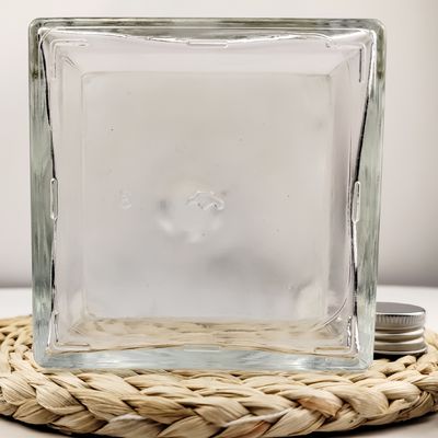 Freely Collar Material Glass 550ml 750ml Whisky Empty Whiskey Bottle for Manufacture