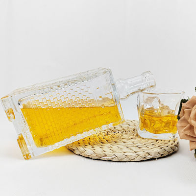680ml Square Glass Vodka Bottle with Engraved Design Customized Spirit Bottle