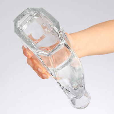 Clear Glass Vodka Brandy Whiskey Bottle with Unique Shape 500ml 750ml Customized Design