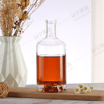 750ml Cylindrical Vodka Glass Wine Bottle Glass Bottle with Acid Etch Surface Handling