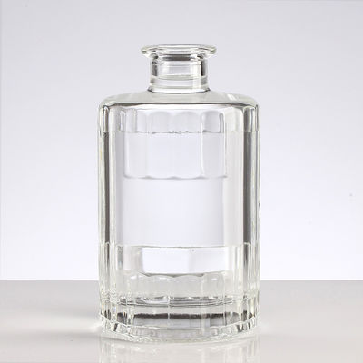 Hot Stamping Surface Handling Custom Logo Empty Glass Bottle for Liquor Rum Gin Tequila