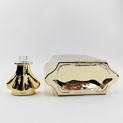 Glass Base Material Aromatherapy Bottle 300ml Gold Electroplated Perfume Oil Bottle