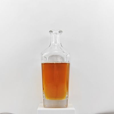 500M L Square Transparent High White Glass Wine Bottle With Lid for Juice Proper