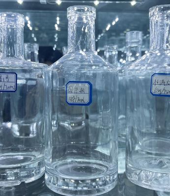 Beverage Hot Stamping Bottle for Empty Liquor Vodka Rum Gin Brandy Whiskey Water Glass