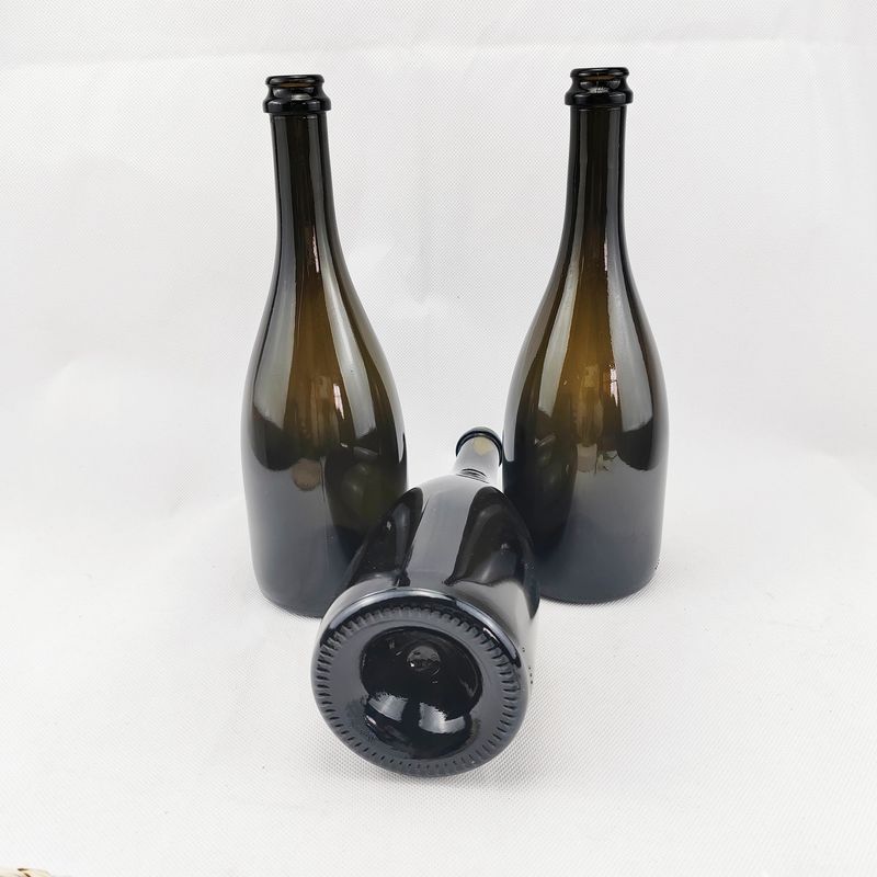 500ml 750ml Glass Liquor Beverage Burgundy Wine Bottle with Round Shape Decoration