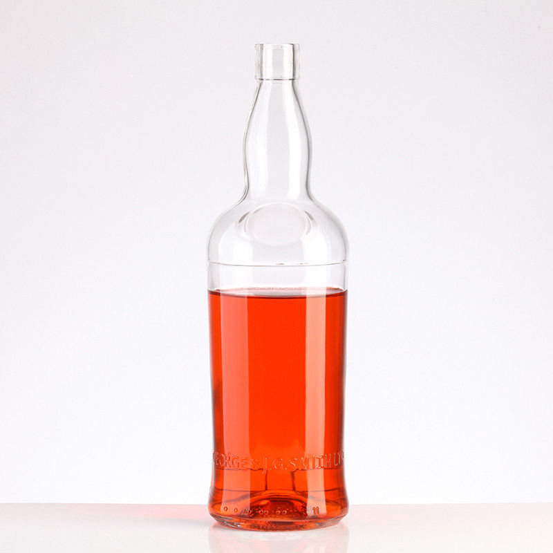 Industrial Beverage Glass Bottle 750ml Round Liquor Bottle with Cork Stopper