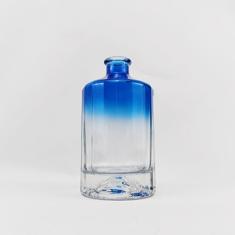 500ml Glass Whiskey Bottles for Vodka Gin Whiskey Sealing Type Cork Sample Provided