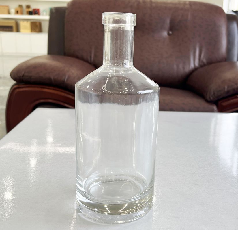 Customized 375ml 500ml 700ml 750ml 1000ml Blank Wine Glass Bottle for Your Beverage Sales