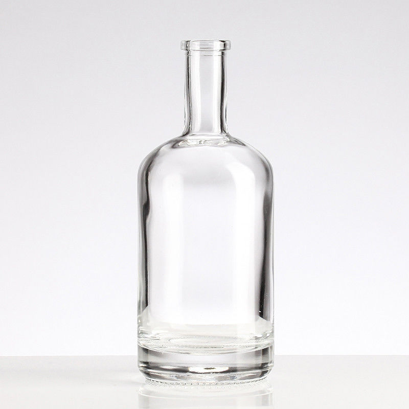 750ml Clear Glass Cylindrical Vodka Wine Bottle with Cork Made by Chinese Liquor Bottle